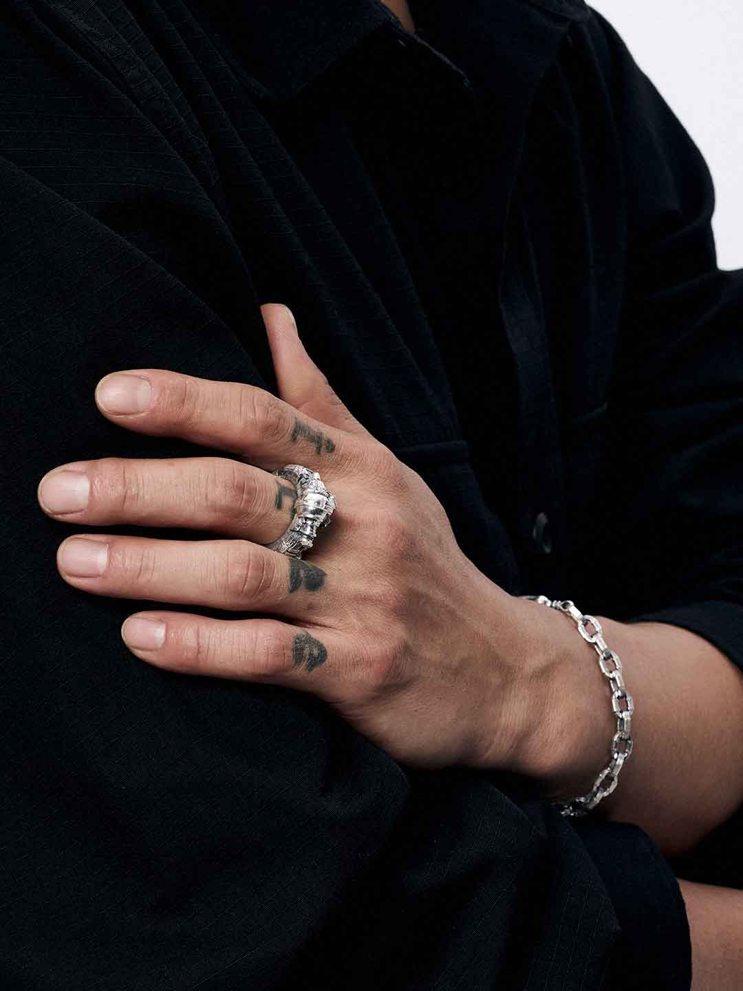 *13G x Gwon Osang Ring