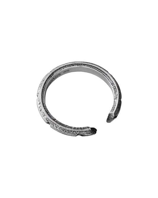 13G X LESS_02