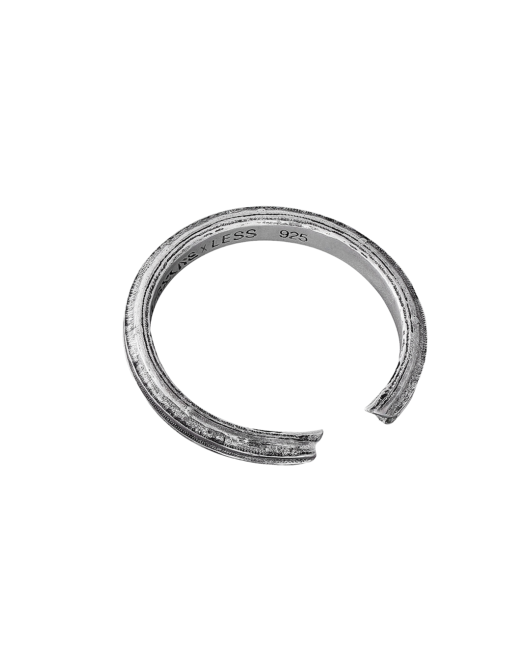 13G X LESS_01
